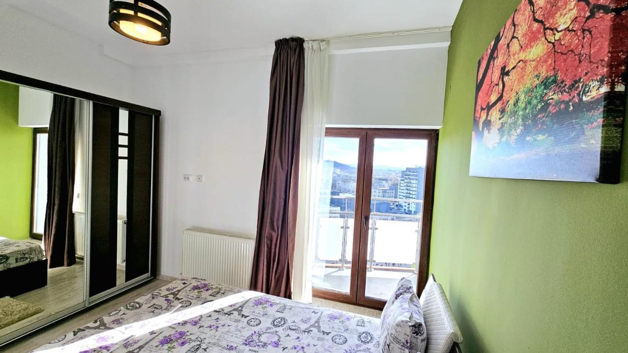 Cityscape Apartment Near Palas Mall Яссы Экстерьер фото