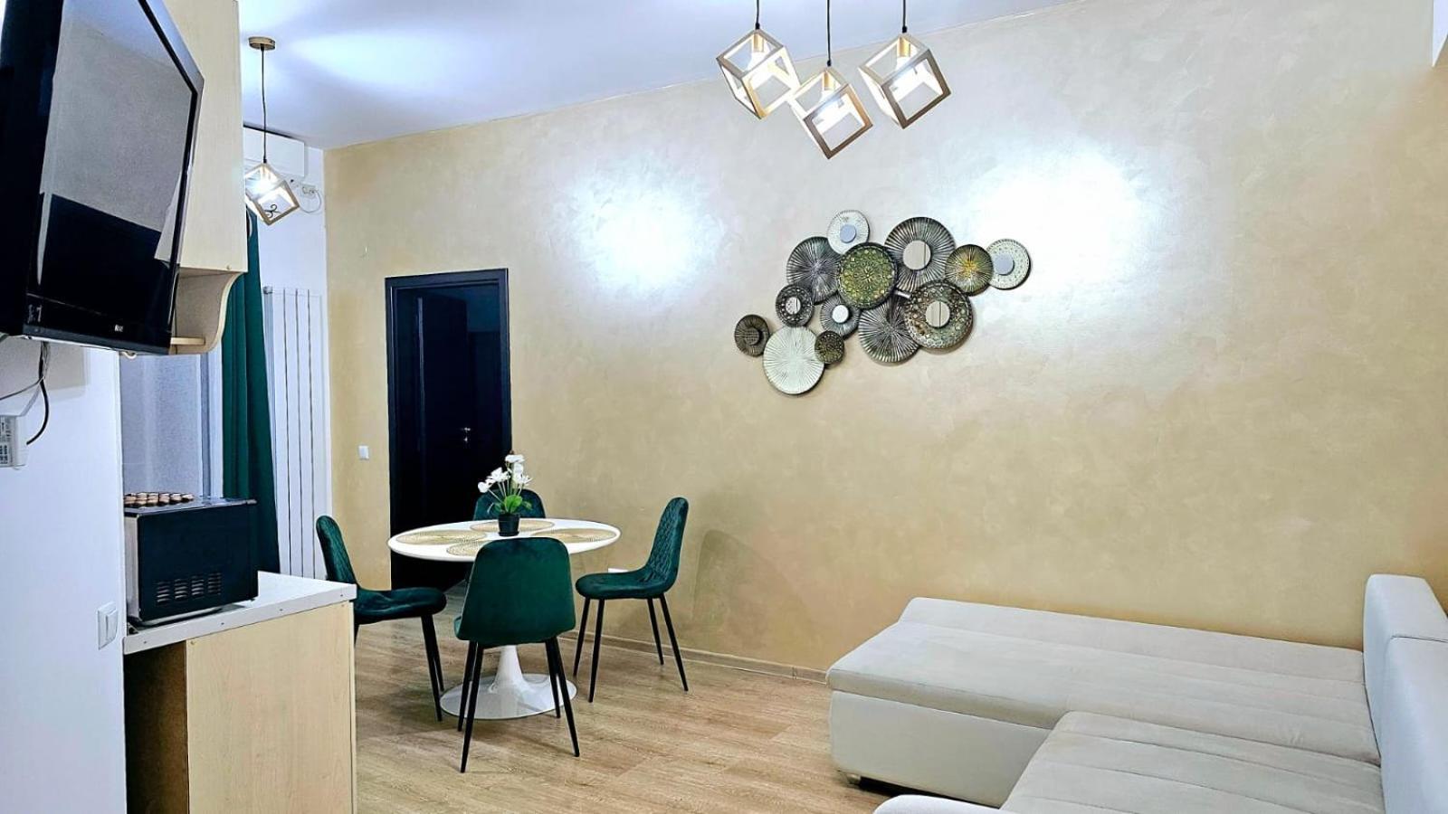 Cityscape Apartment Near Palas Mall Яссы Экстерьер фото
